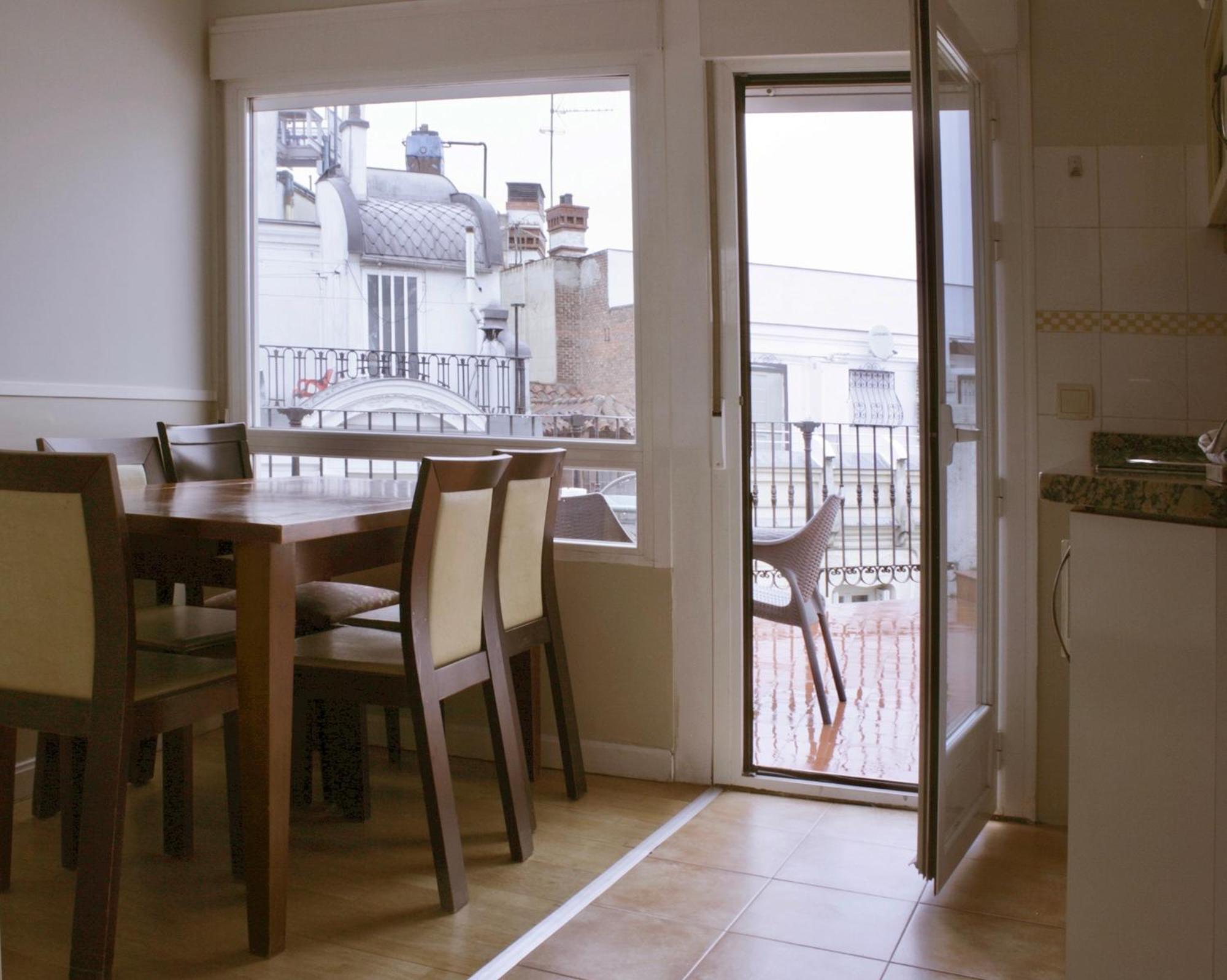 Apartamentos Mayor Centro Madrid Ngoại thất bức ảnh